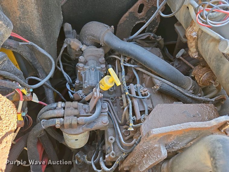 image for item EJ7458 2014 Gehl R220 skid steer loader