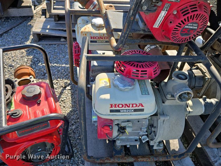 image for item EJ7460 Approximately 8 trash pumps