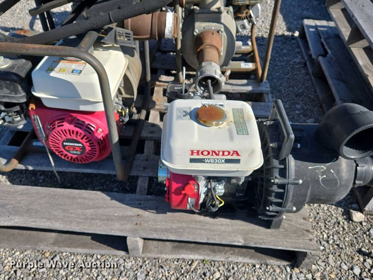 image for item EJ7460 Approximately 8 trash pumps