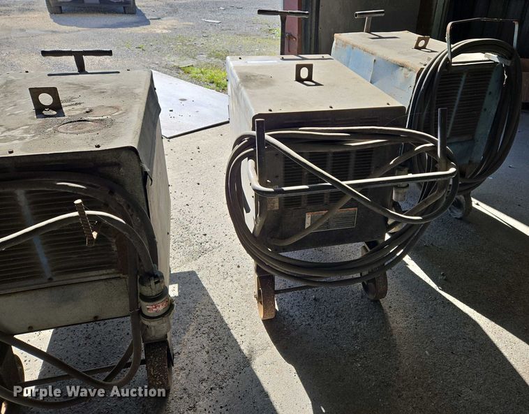 image for item EJ7461 (3) welders