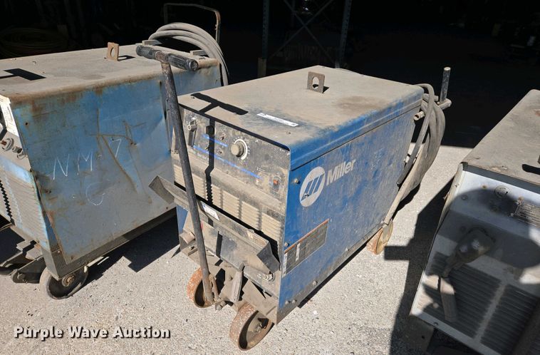 image for item EJ7461 (3) welders