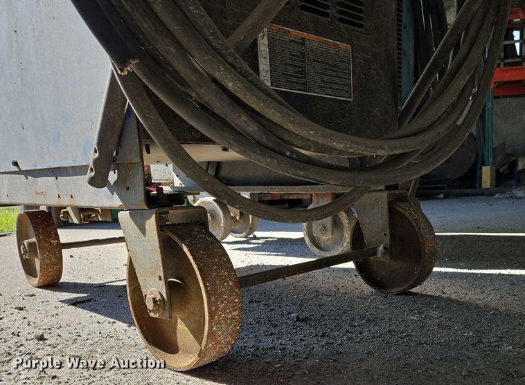 image for item EJ7461 (3) welders