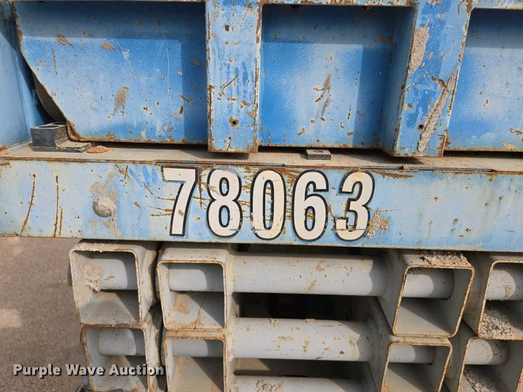 image for item EJ7474 2007 Genie GS1930 scissor lift