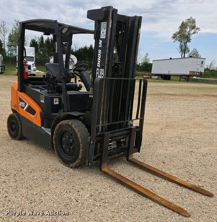 image for item EJ7483 Doosan D25S-9 forklift