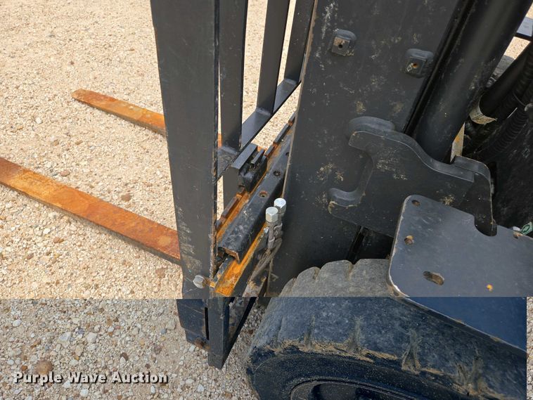 image for item EJ7483 Doosan D25S-9 forklift