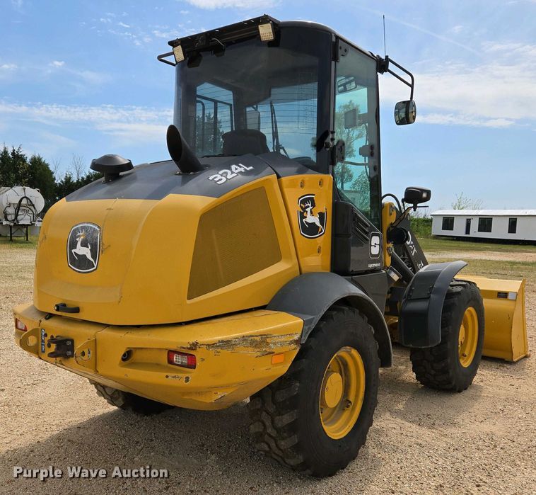 image for item EJ7484 2022 John Deere 324L wheel loader