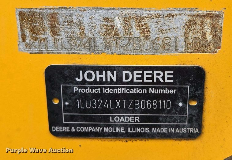 image for item EJ7484 2022 John Deere 324L wheel loader