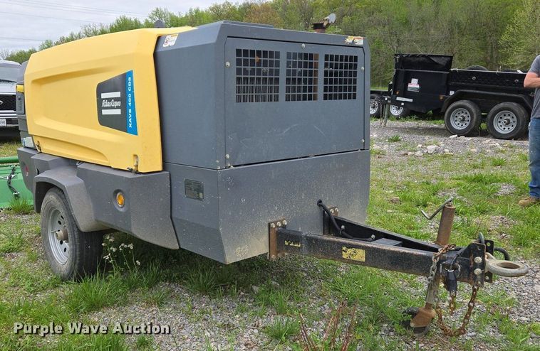 image for item EJ7491 Atlas Copco XAVS 400 air compressor