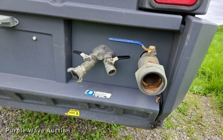 image for item EJ7491 Atlas Copco XAVS 400 air compressor