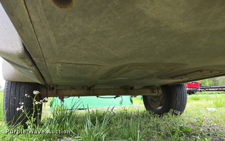 image for item EJ7491 Atlas Copco XAVS 400 air compressor