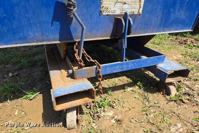 image for item EJ7505 (2) forklift dump hoppers