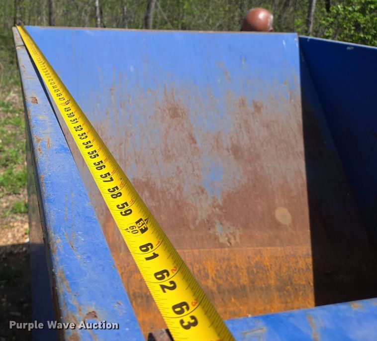 image for item EJ7505 (2) forklift dump hoppers