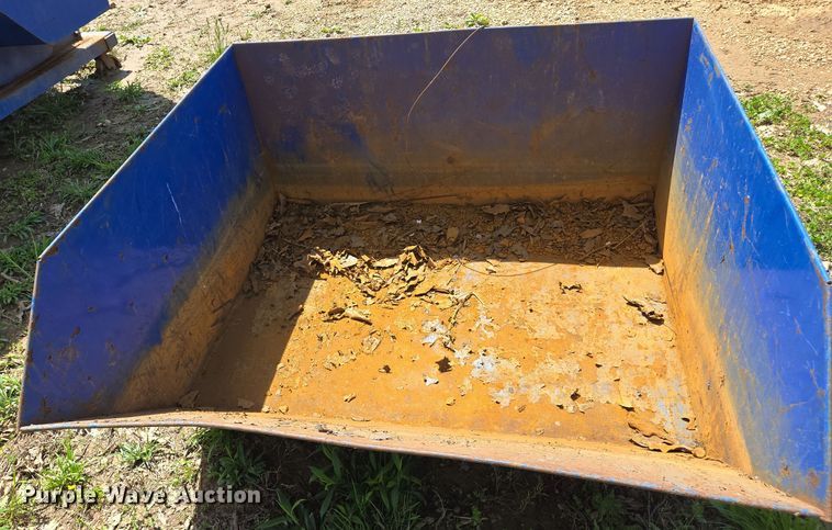 image for item EJ7505 (2) forklift dump hoppers