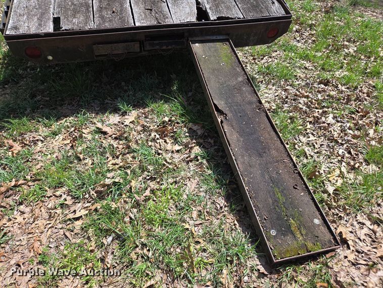 image for item EJ7506 1992 Shop built equipment trailer