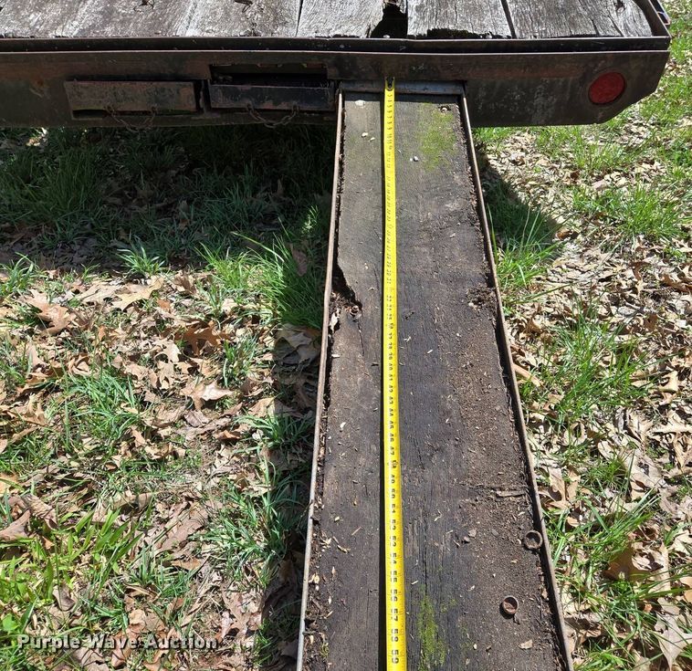 image for item EJ7506 1992 Shop built equipment trailer