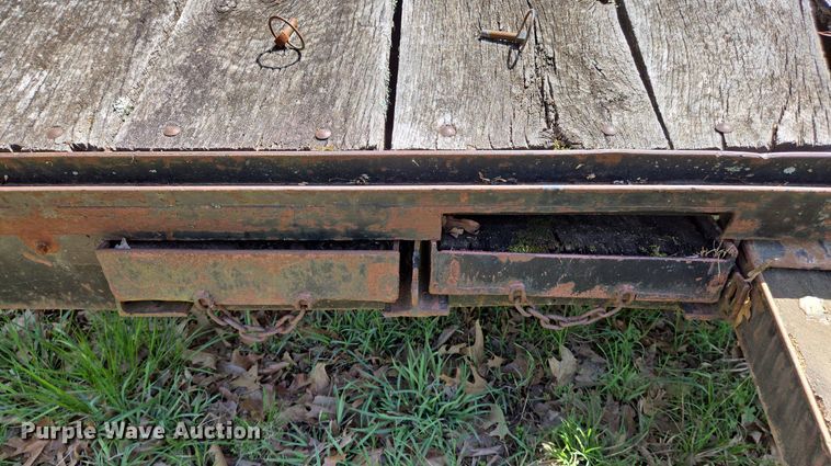 image for item EJ7506 1992 Shop built equipment trailer