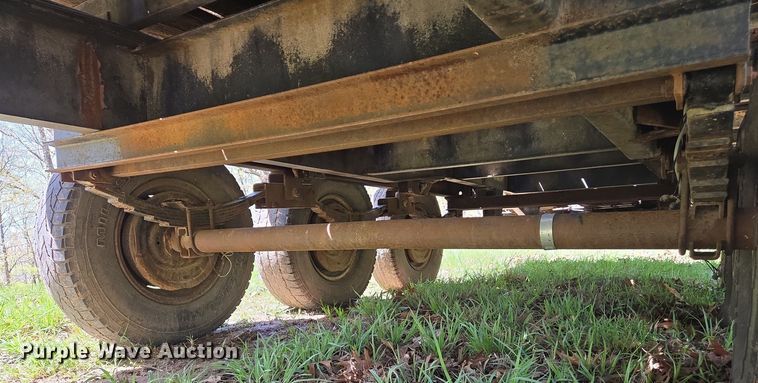 image for item EJ7506 1992 Shop built equipment trailer