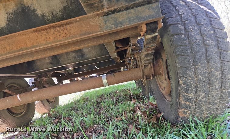 image for item EJ7506 1992 Shop built equipment trailer