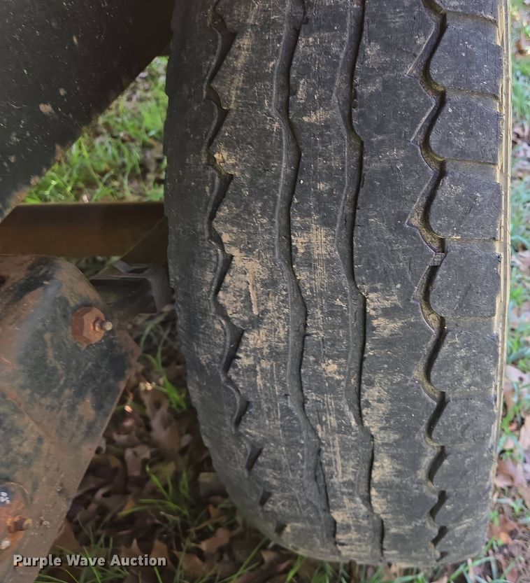 image for item EJ7506 1992 Shop built equipment trailer