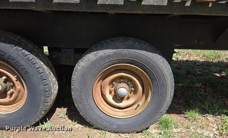 image for item EJ7506 1992 Shop built equipment trailer