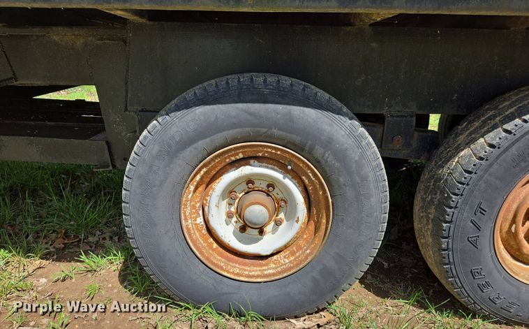 image for item EJ7506 1992 Shop built equipment trailer