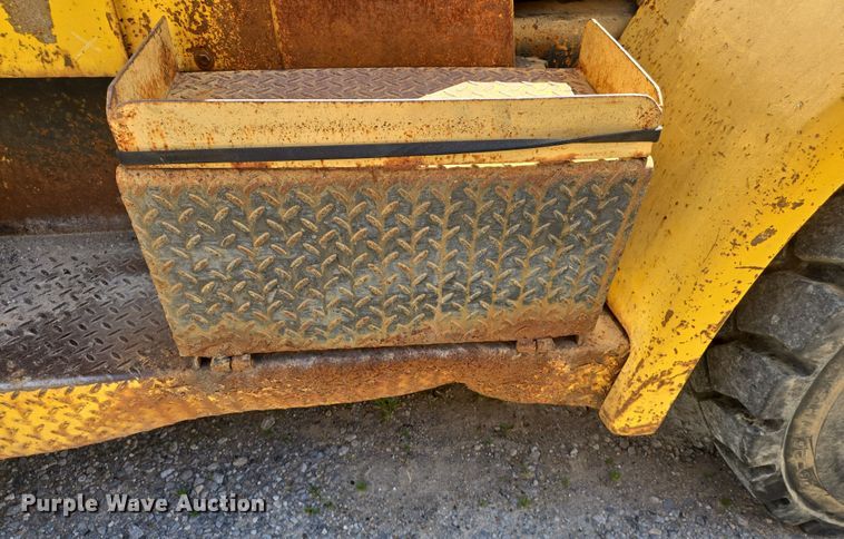 image for item EJ7519 Hyster H180H forklift