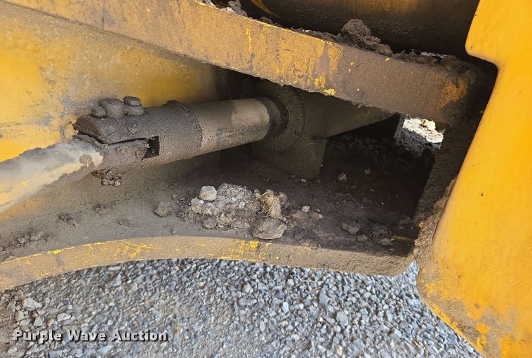 image for item EJ7519 Hyster H180H forklift