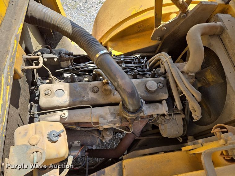 image for item EJ7519 Hyster H180H forklift