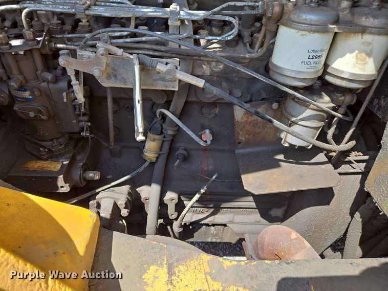 image for item EJ7519 Hyster H180H forklift