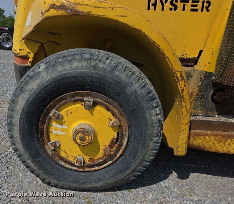 image for item EJ7519 Hyster H180H forklift