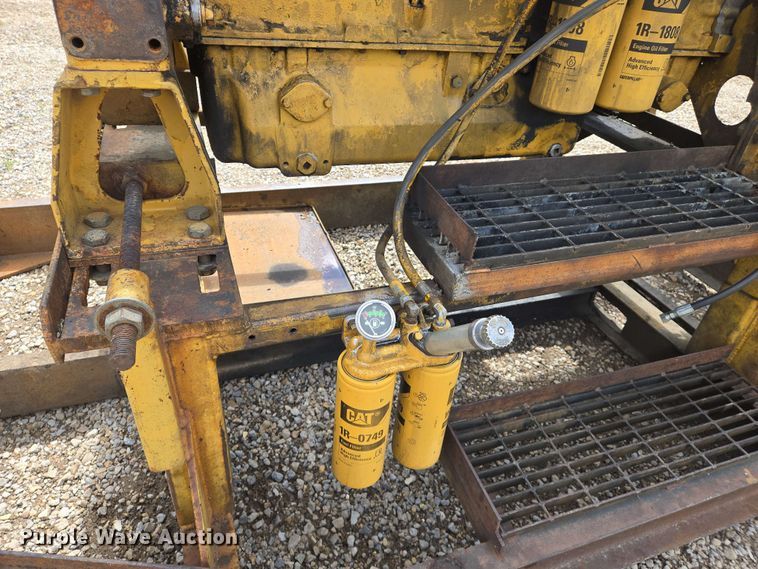 image for item EJ7552 1984 Caterpillar 3412 engine