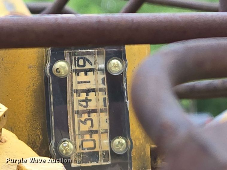 image for item EJ7552 1984 Caterpillar 3412 engine