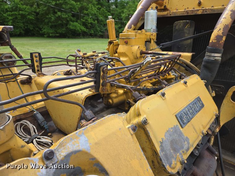 image for item EJ7552 1984 Caterpillar 3412 engine