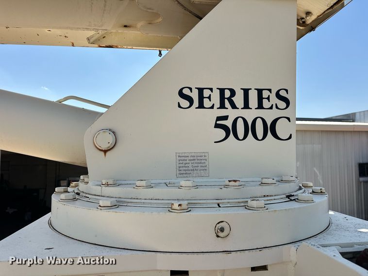 image for item EJ8657 1998 Ford F800 crane truck