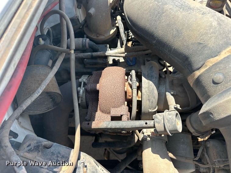 image for item EJ8657 1998 Ford F800 crane truck