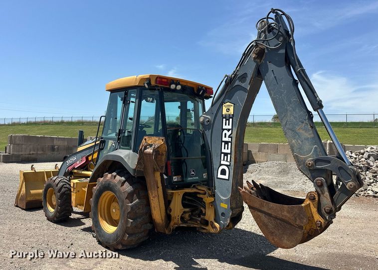 image for item EJ8679 2012 John Deere 310SK backhoe