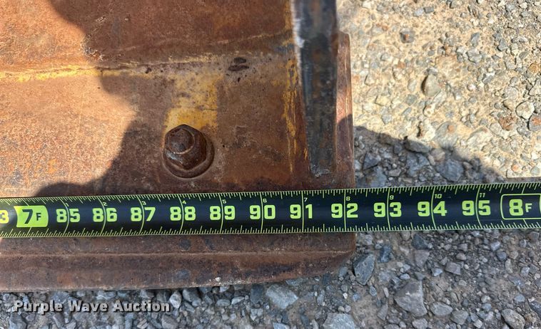 image for item EJ8679 2012 John Deere 310SK backhoe