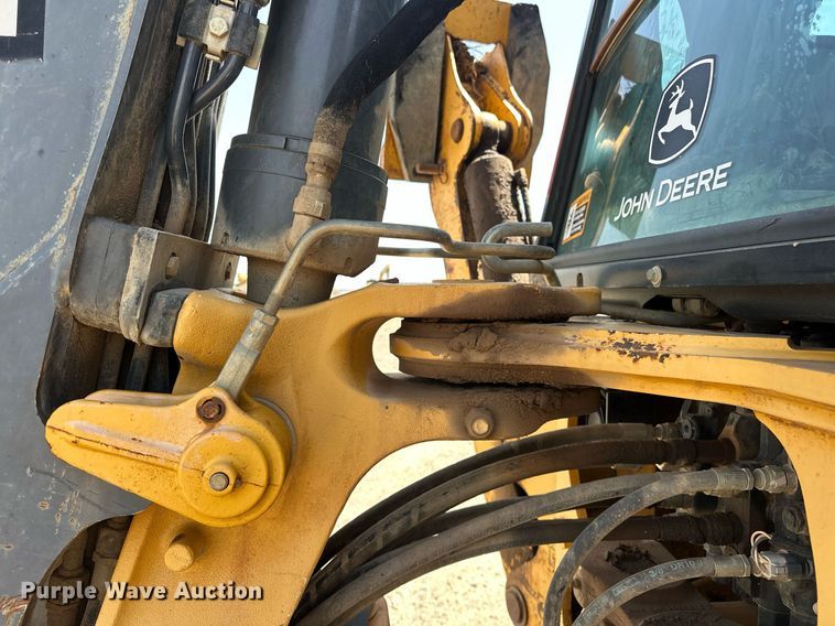 image for item EJ8679 2012 John Deere 310SK backhoe