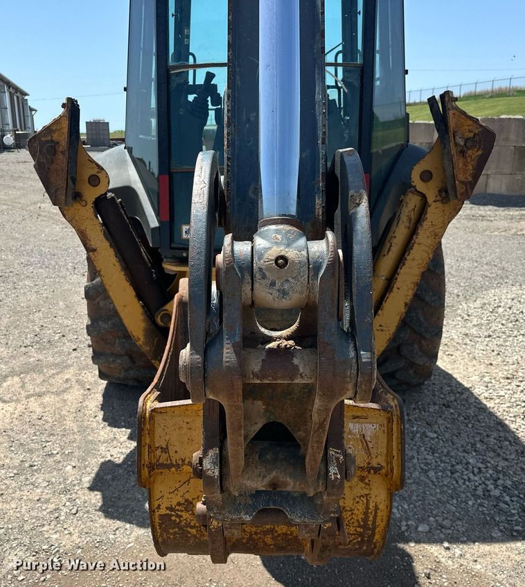 image for item EJ8679 2012 John Deere 310SK backhoe