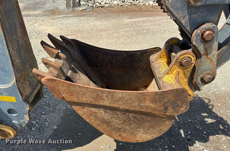 image for item EJ8679 2012 John Deere 310SK backhoe