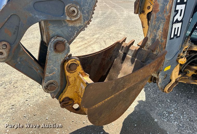 image for item EJ8679 2012 John Deere 310SK backhoe