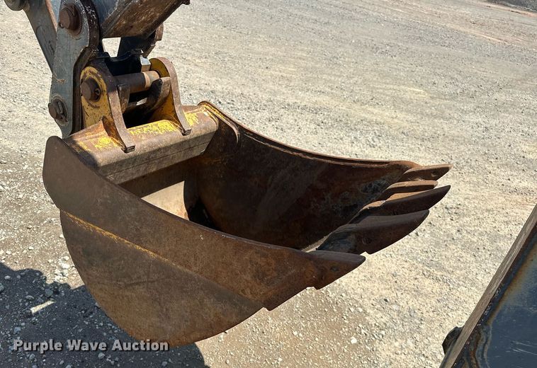image for item EJ8679 2012 John Deere 310SK backhoe
