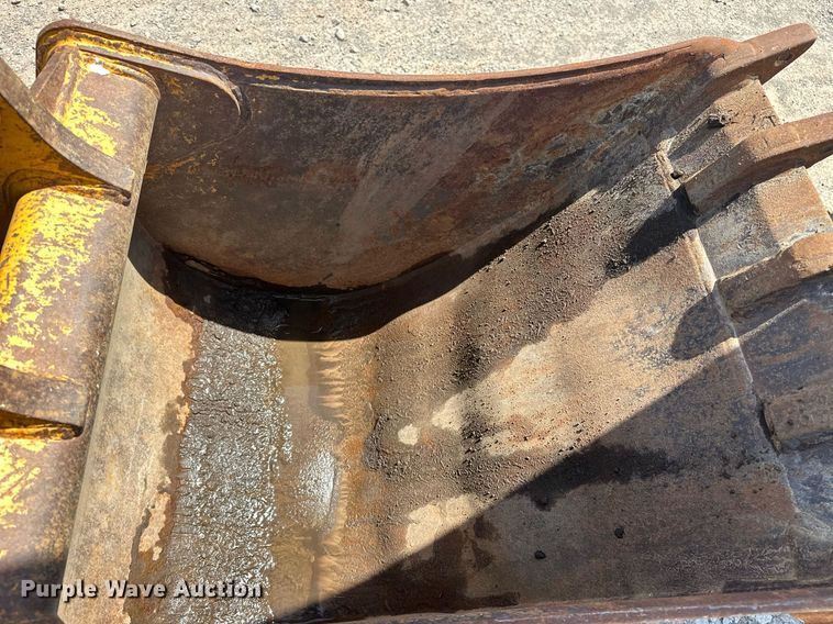 image for item EJ8679 2012 John Deere 310SK backhoe