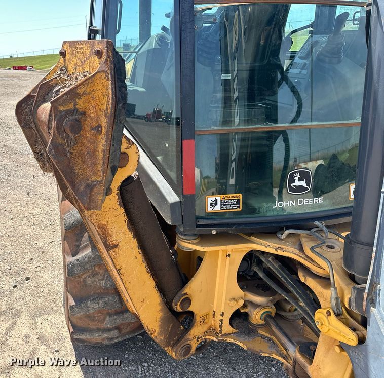 image for item EJ8679 2012 John Deere 310SK backhoe