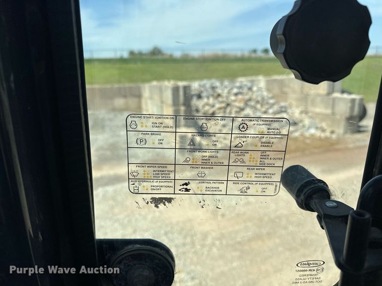 image for item EJ8679 2012 John Deere 310SK backhoe