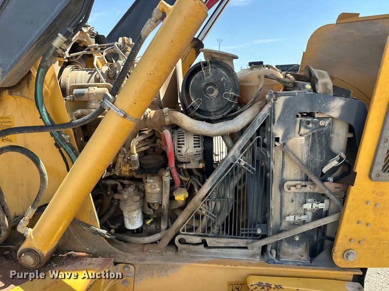 image for item EJ8679 2012 John Deere 310SK backhoe