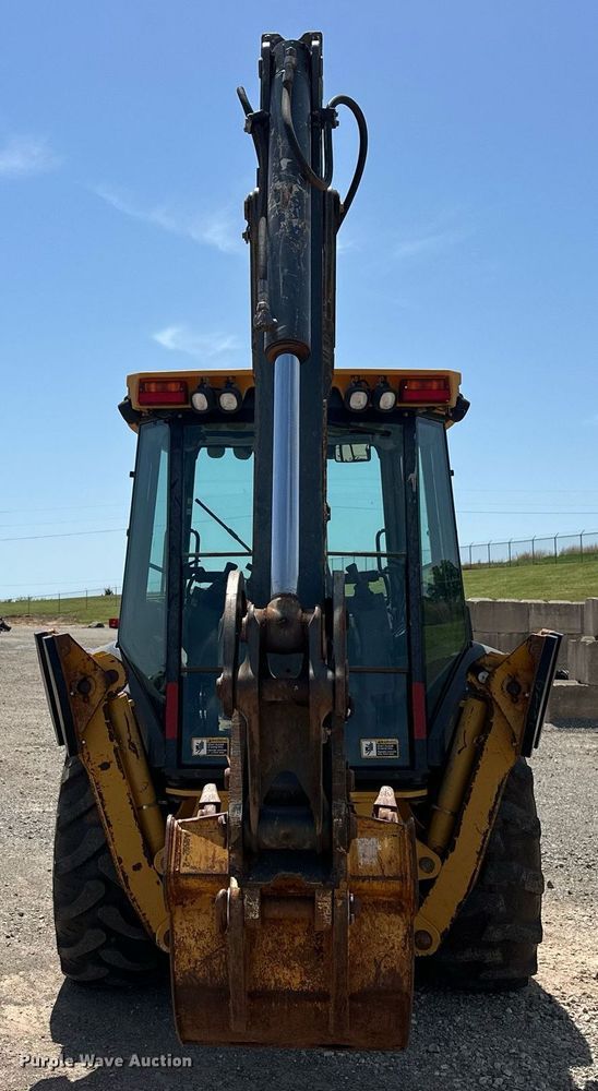 image for item EJ8680 2008 John Deere 310SJ backhoe