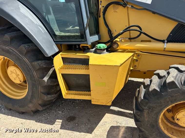 image for item EJ8680 2008 John Deere 310SJ backhoe