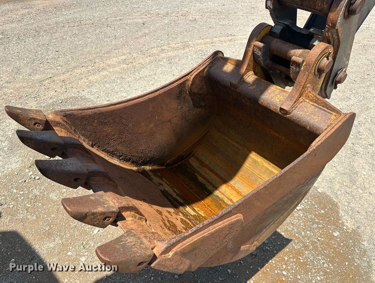 image for item EJ8680 2008 John Deere 310SJ backhoe