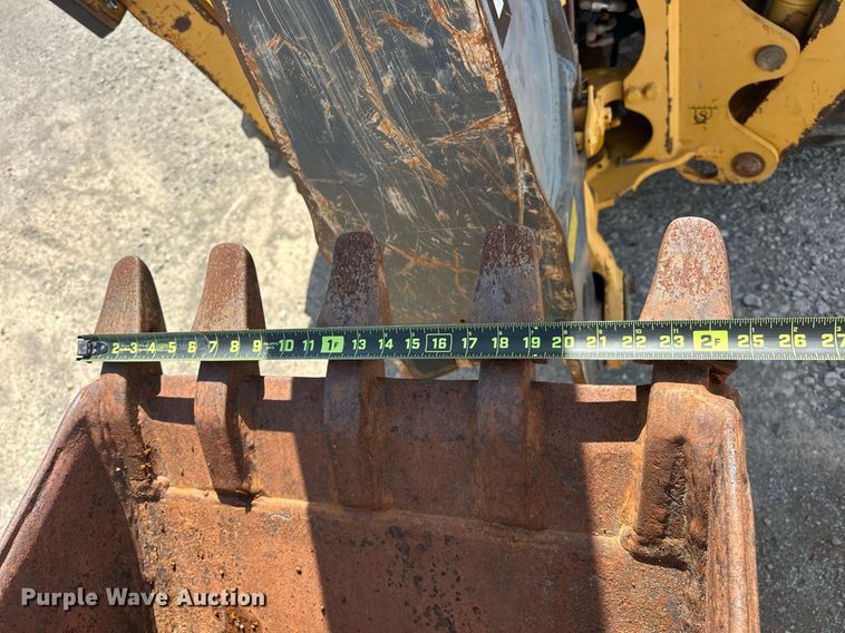 image for item EJ8680 2008 John Deere 310SJ backhoe
